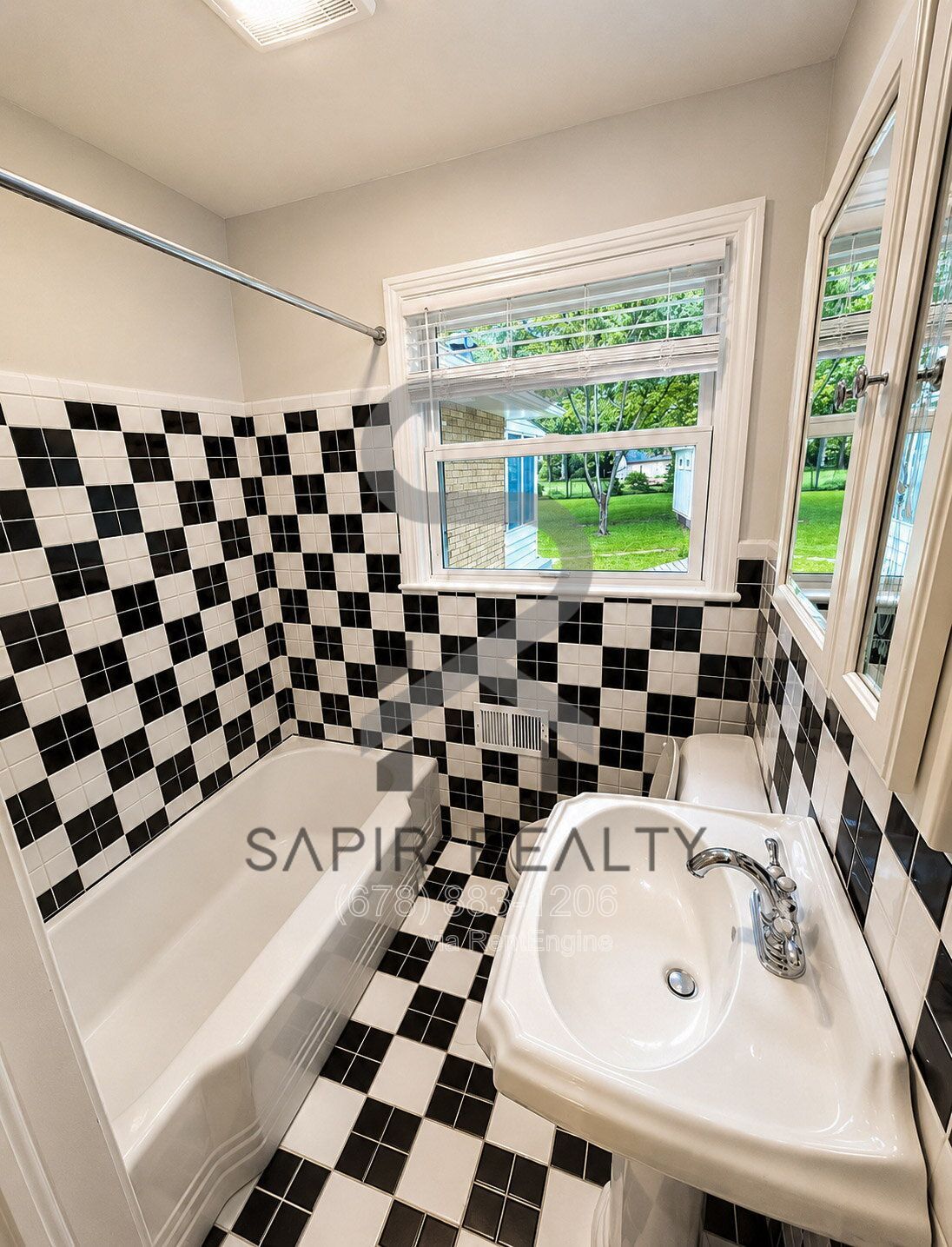 PRE-LEASING! Spacious & Stunning 5BR/3BA in the Heart of North Druid Hills property image