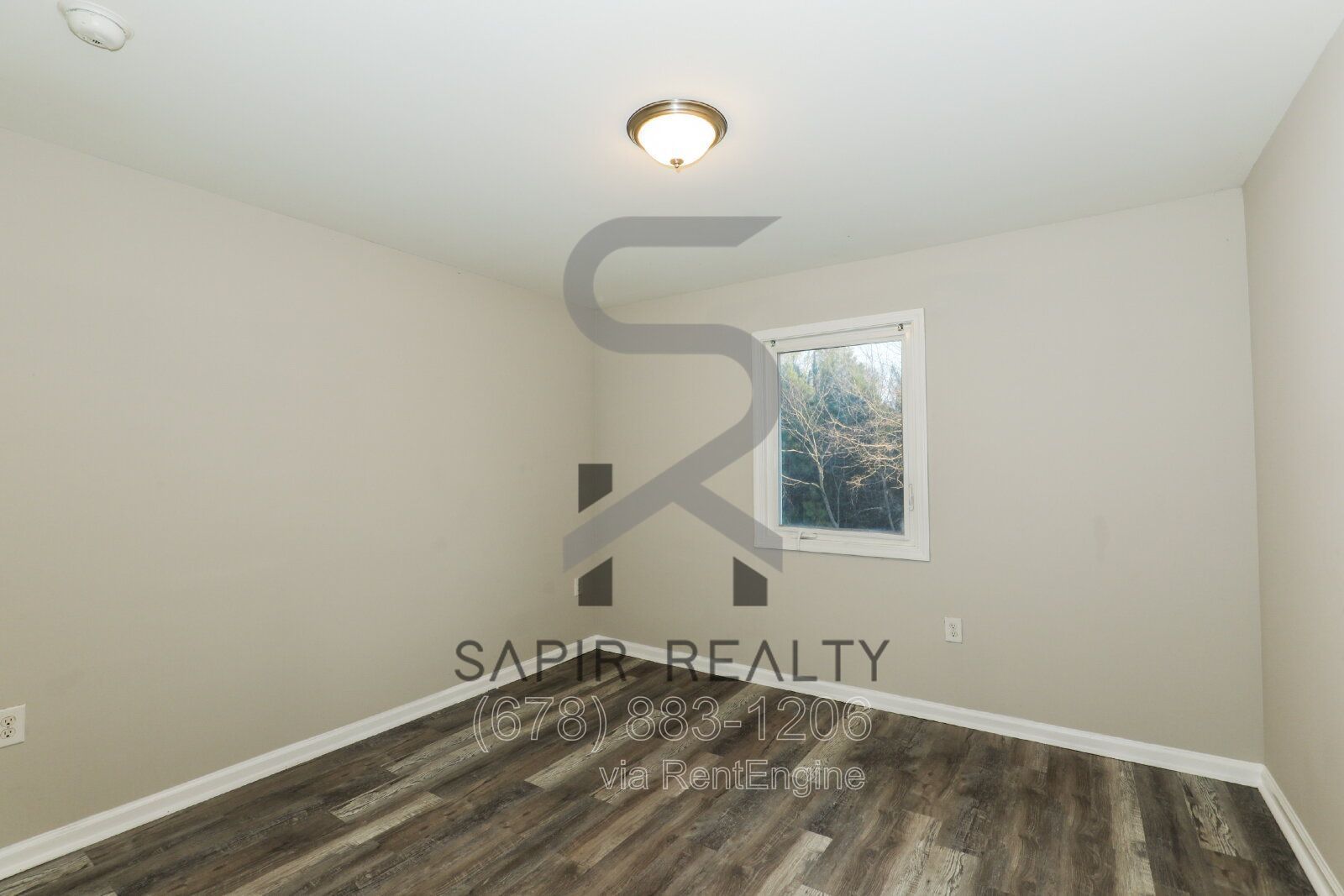 All-Electric Home – Your Dixie Hills 2BR/1BA Hideaway property image