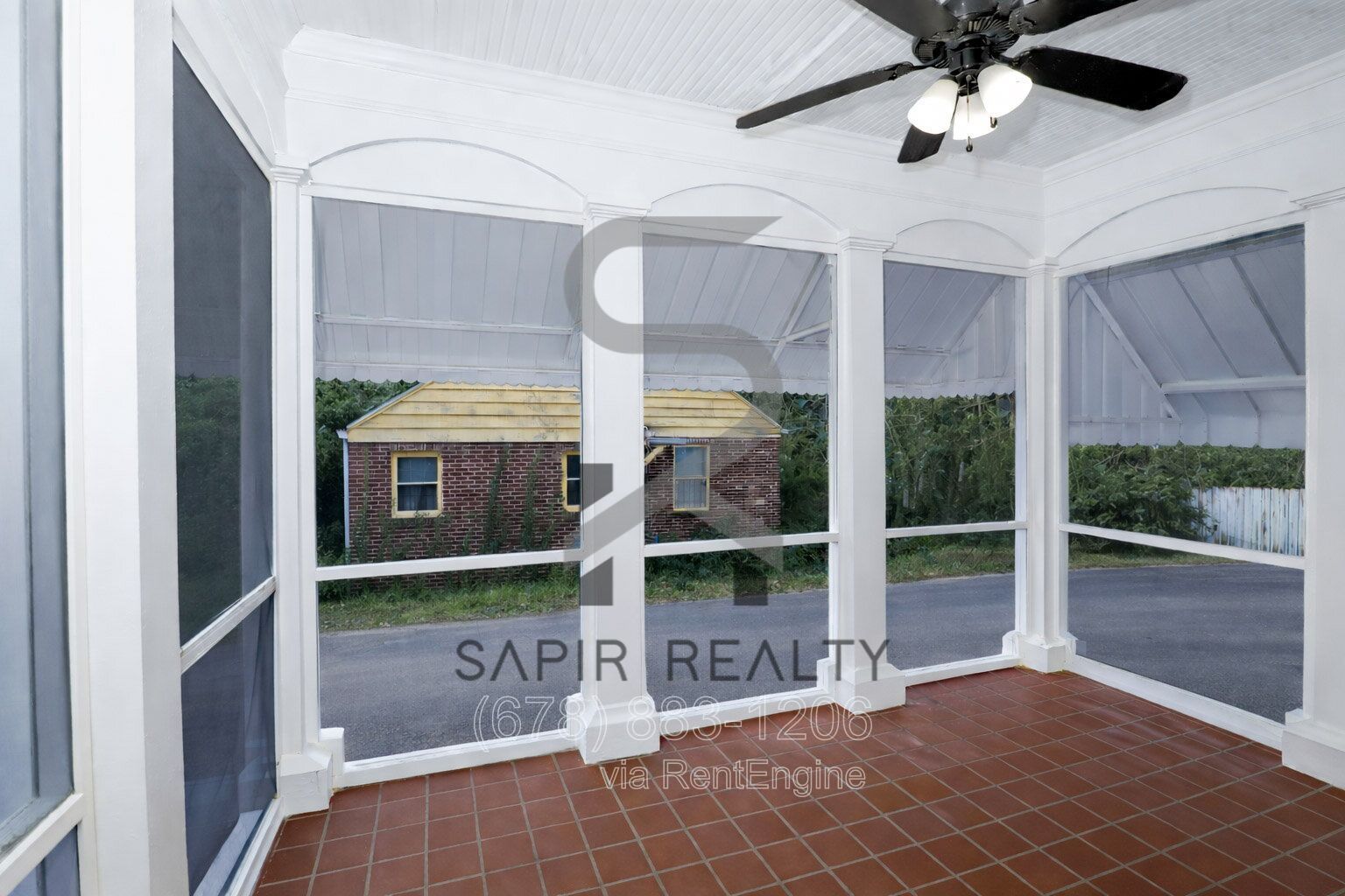 Your Expansive 5BR Home Awaits in Adams Park property image