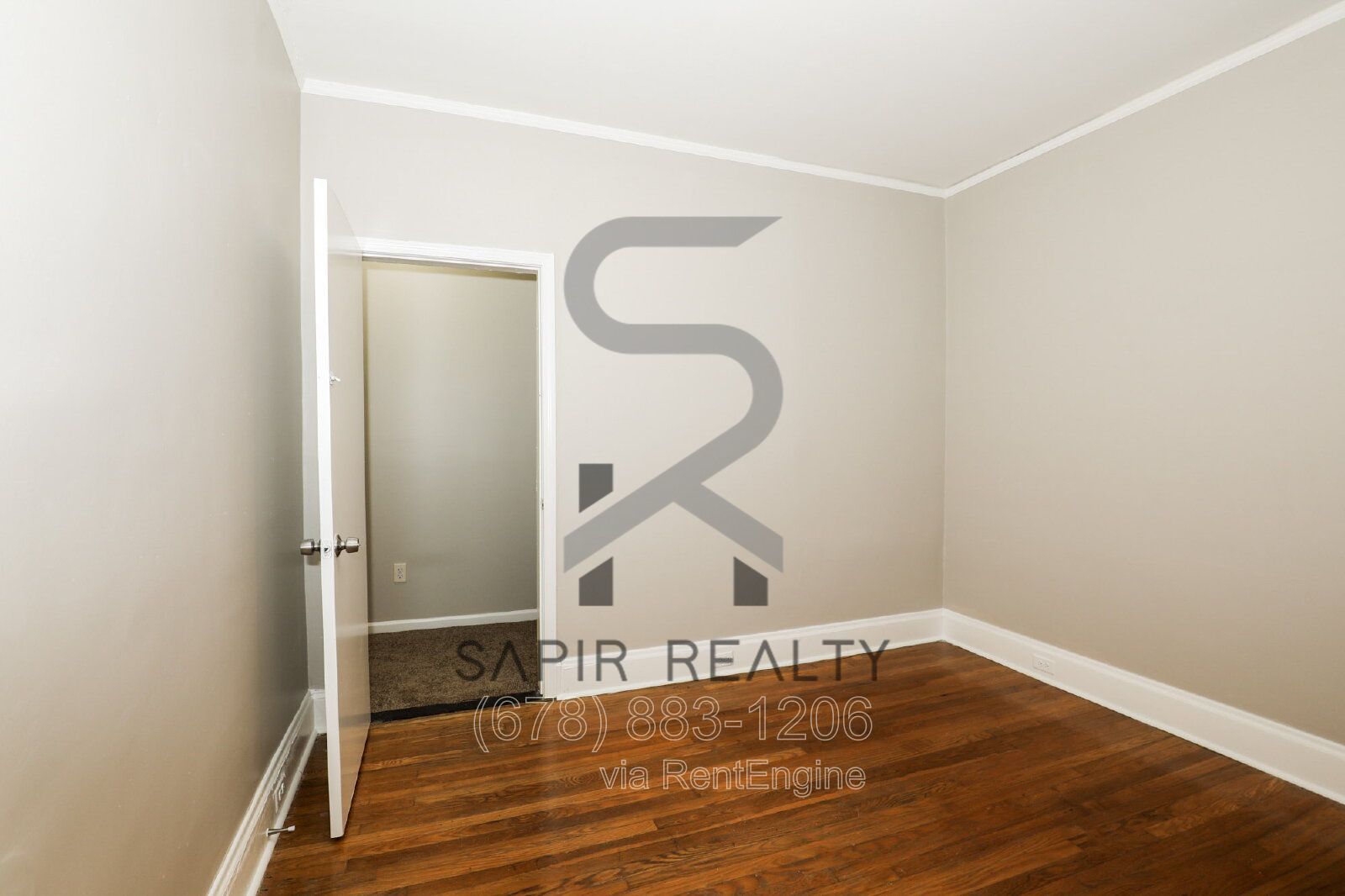 Your Expansive 5BR Home Awaits in Adams Park property image