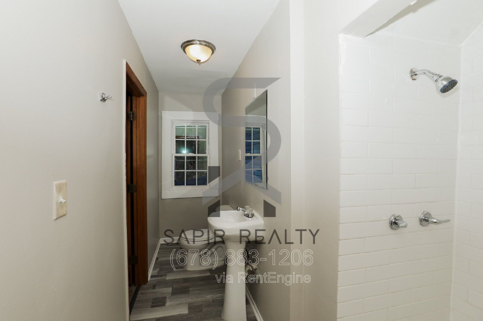Your Expansive 5BR Home Awaits in Adams Park property image