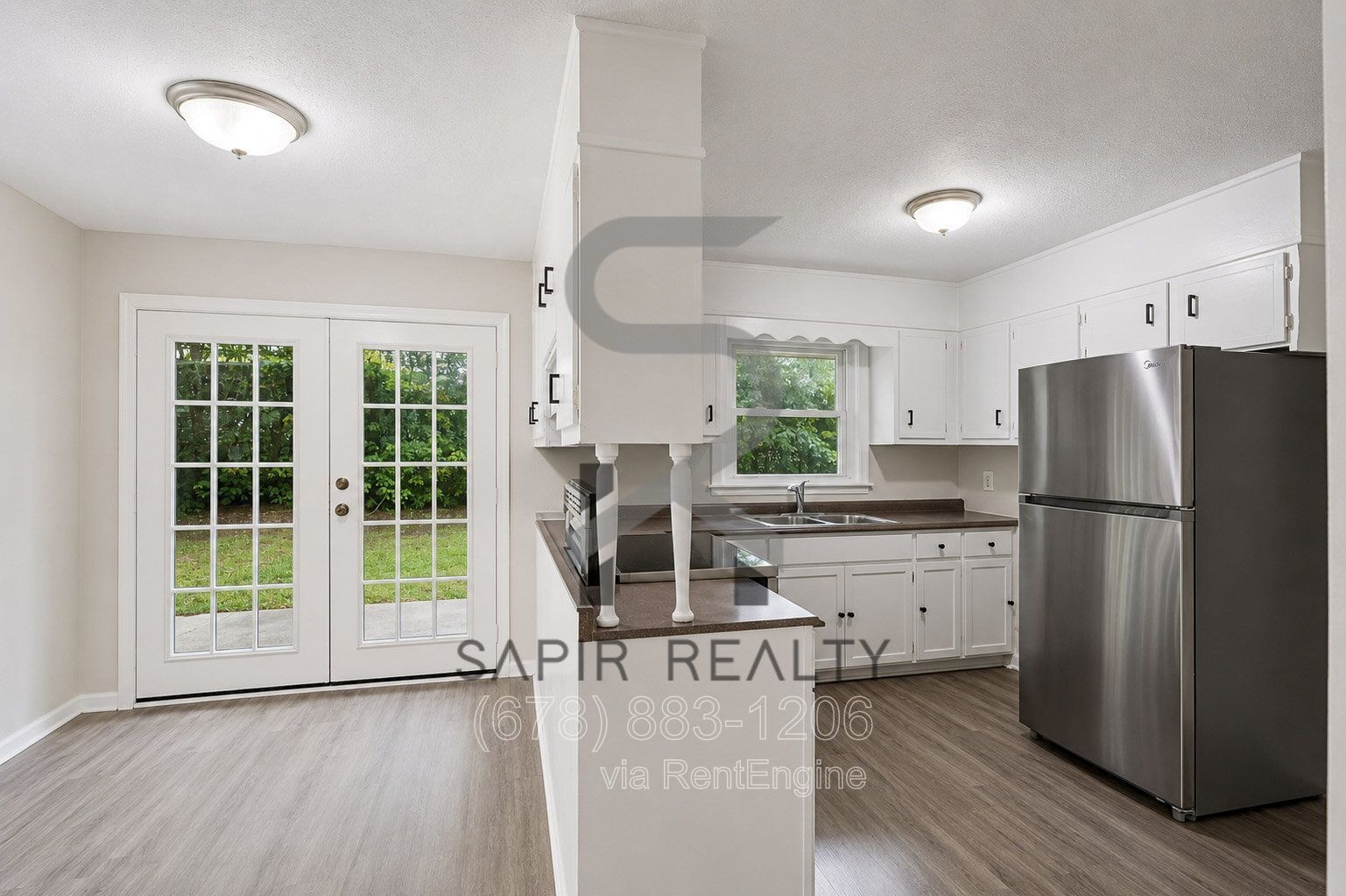 Paws Welcome! Charming 3BR Home in Historic Lithonia property image