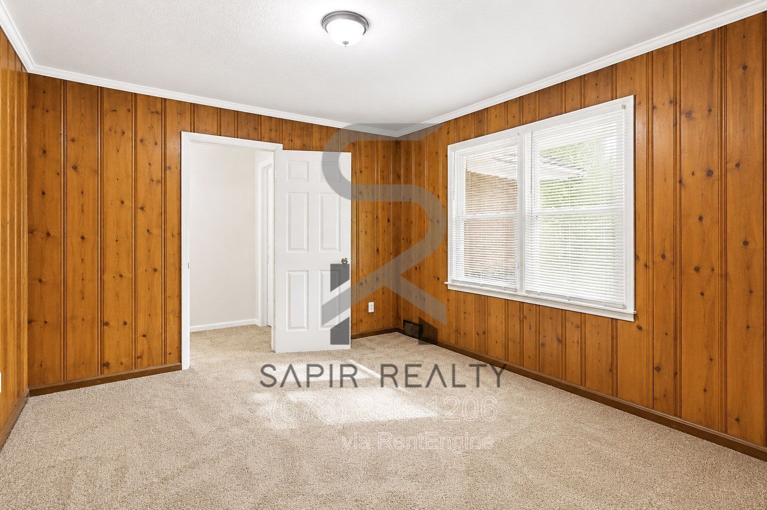 Paws Welcome! Charming 3BR Home in Historic Lithonia property image