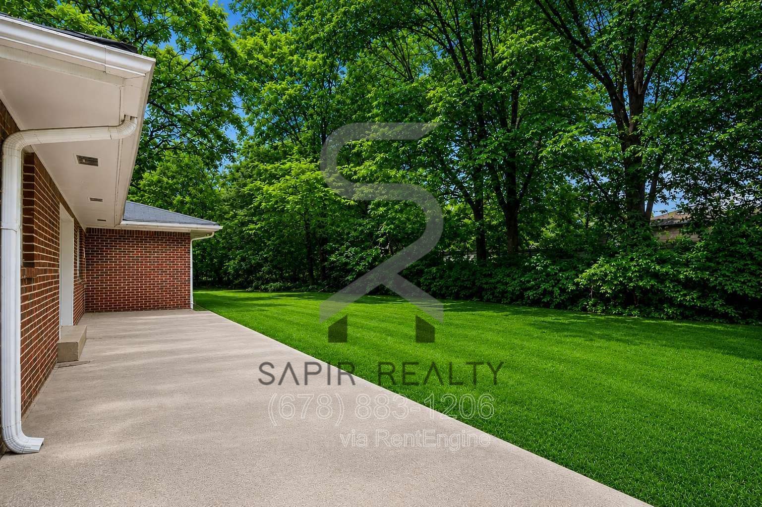 Paws Welcome! Charming 3BR Home in Historic Lithonia property image