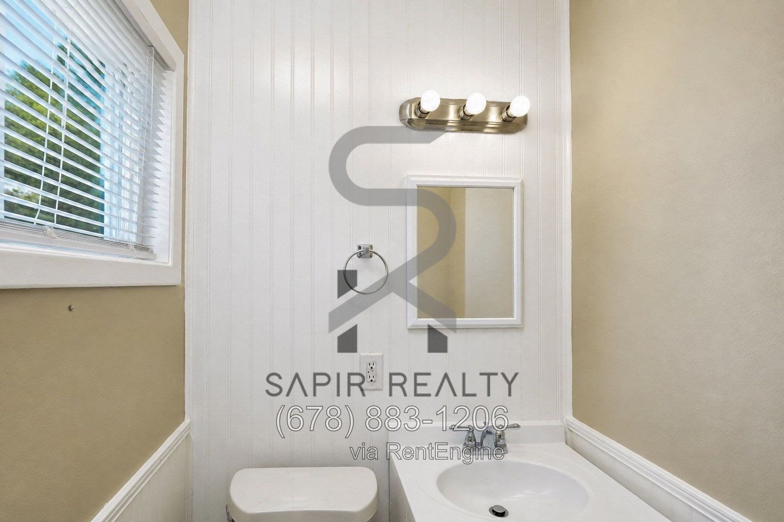 3-Bed Retreat with Modern Comforts at 3539 Tulip Drive, Decatur! property image