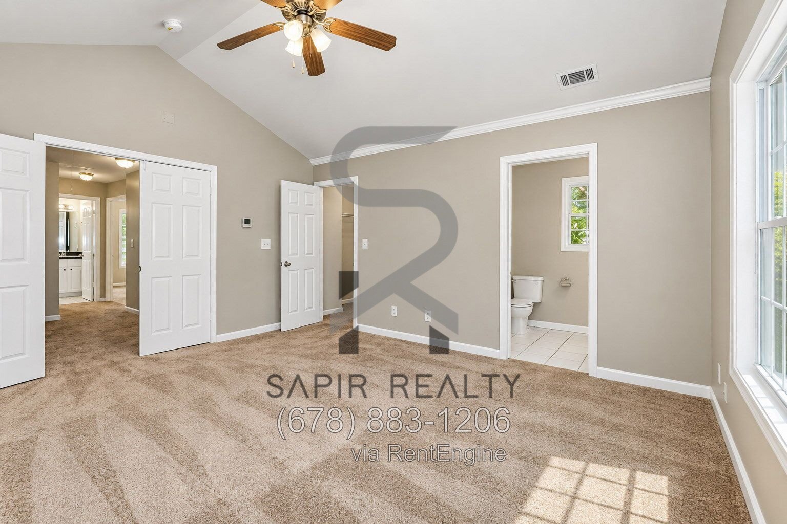 Charming 3-Bed Oasis in Atlanta's Heart – Spacious 1,438 Sq. Ft. with 2.5 Baths! property image