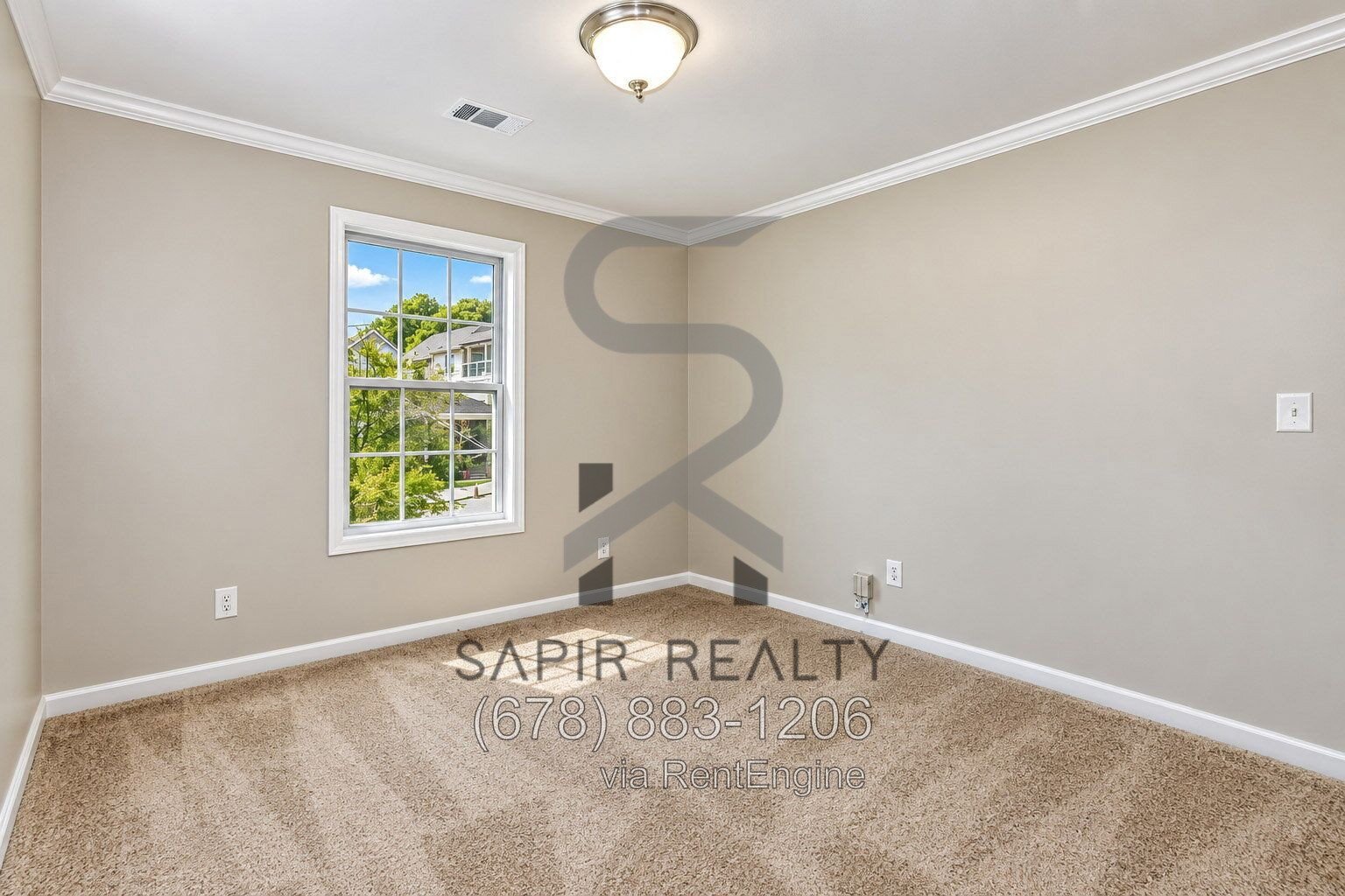 Charming 3-Bed Oasis in Atlanta's Heart – Spacious 1,438 Sq. Ft. with 2.5 Baths! property image