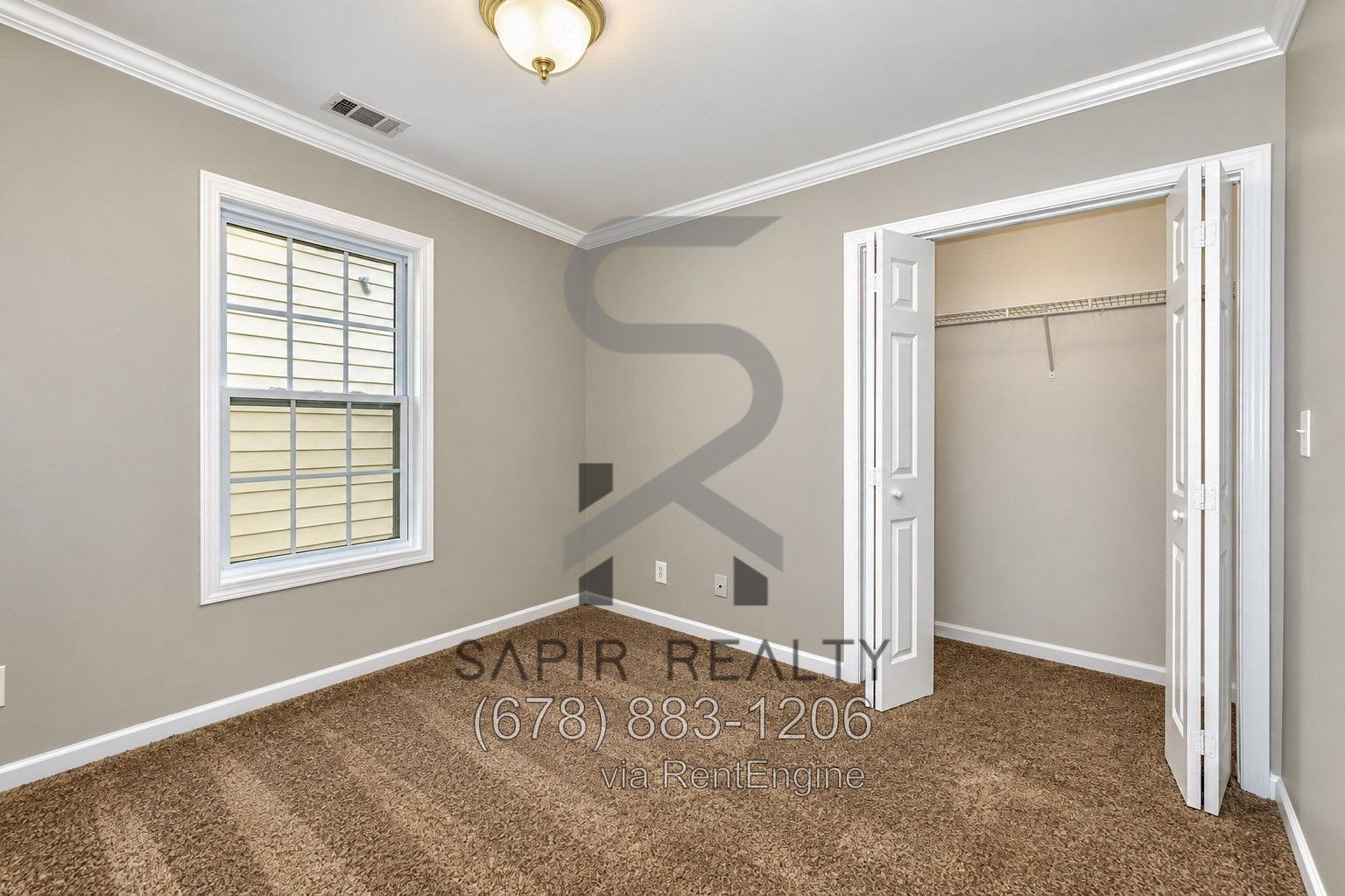 Charming 3-Bed Oasis in Atlanta's Heart – Spacious 1,438 Sq. Ft. with 2.5 Baths! property image