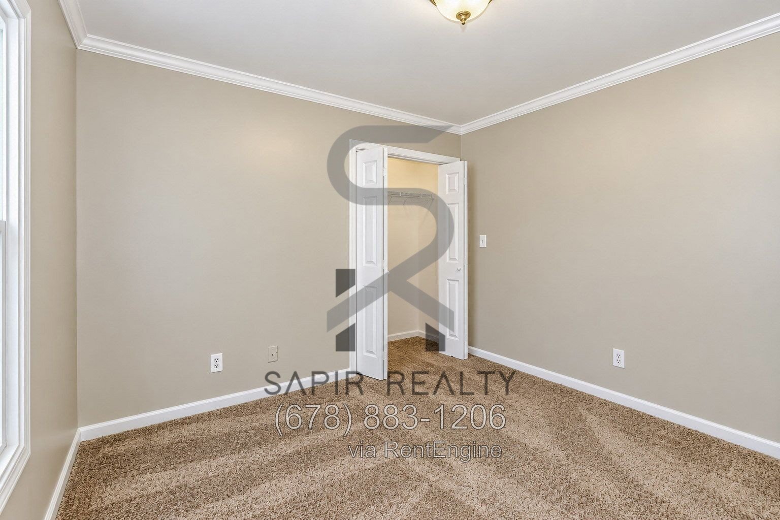 Charming 3-Bed Oasis in Atlanta's Heart – Spacious 1,438 Sq. Ft. with 2.5 Baths! property image